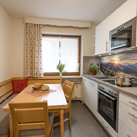 Gaestehaus Baumgartner *